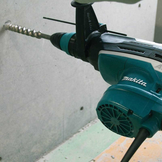 Perforateur burineur SDS-Max Makita HR5212C