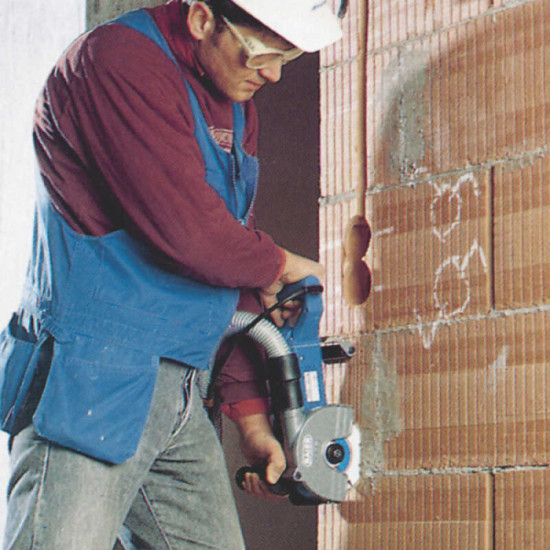 Rainureuse Makita SG150 1 800 W disque Ø150 mm