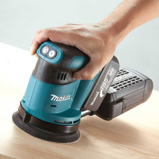 Ponceuse excentrique Makita DBO180RTJ 18V LXT