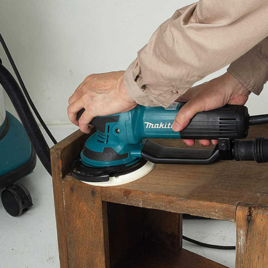 Ponceuse excentrique Makita BO6050J 150 mm 750 W