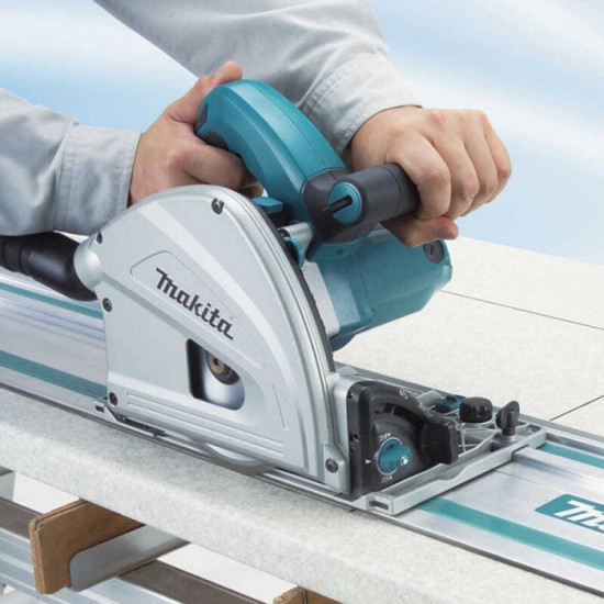 Scie plongeante filaire Makita SP6000J1X 1 300 W