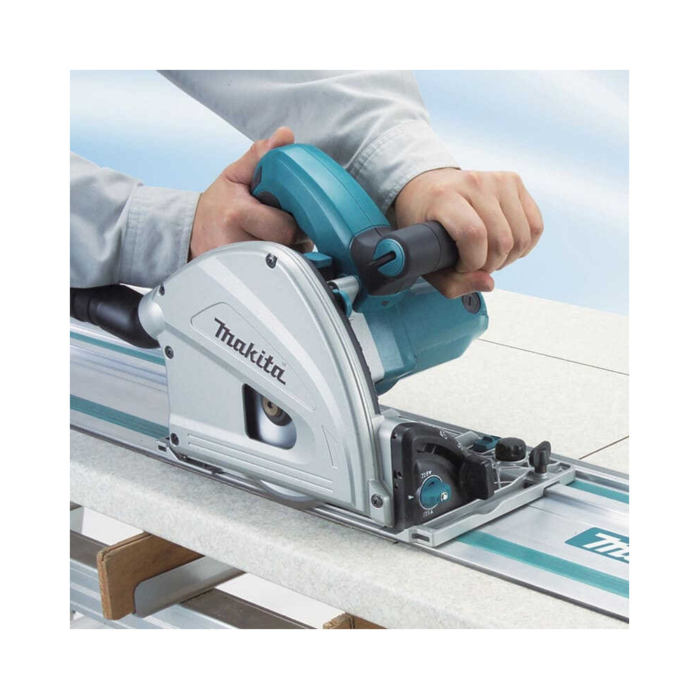 Scie plongeante filaire Makita SP6000J1X 1 300 W