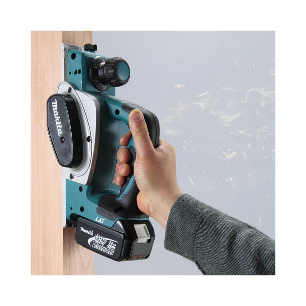Rabot sans fil Makita DKP180Z 18V LXT 82 mm