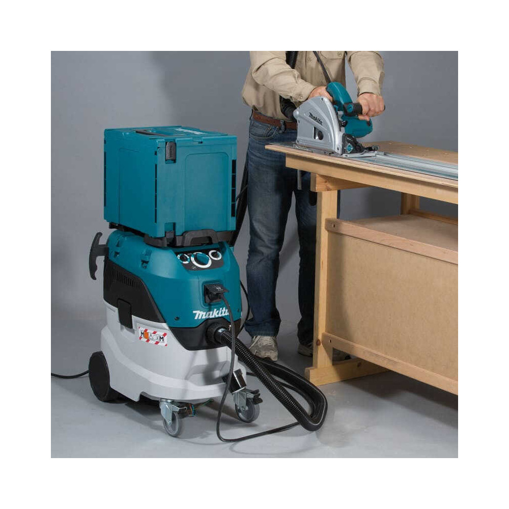 Aspirateur de chantier Makita VC4210MX classe M 34 L