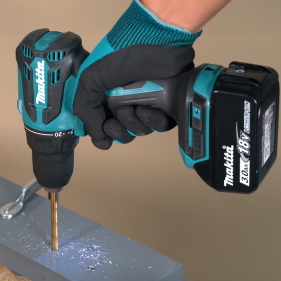 Perceuse visseuse sans fil Makita DDF490RTJ - 18V LXT - 50 Nm - 2 batteries 5,0 Ah + chargeur - Makpac