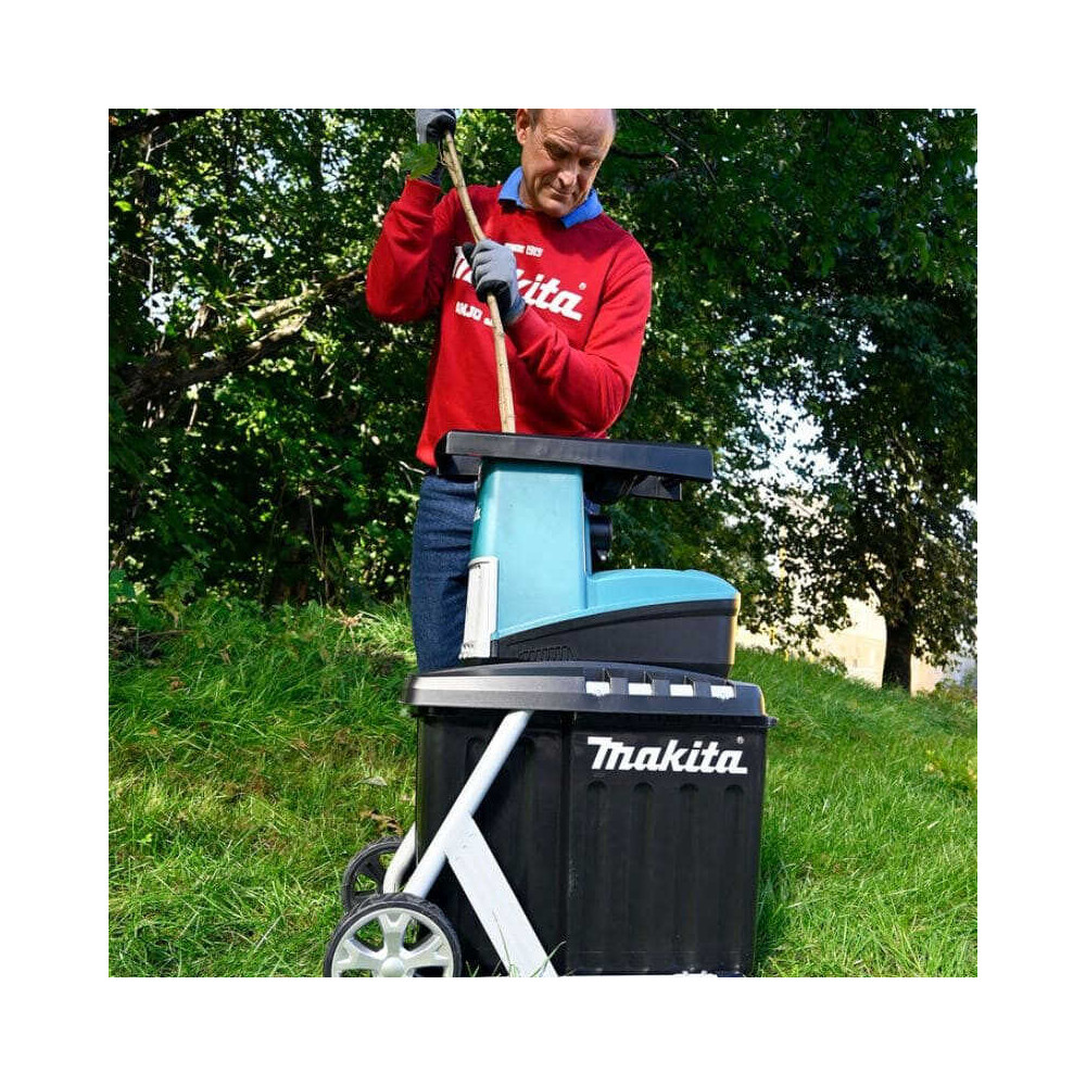 Broyeur de végétaux filaire Makita UD2500