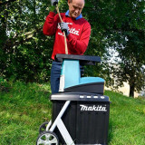 Broyeur de végétaux filaire Makita UD2500