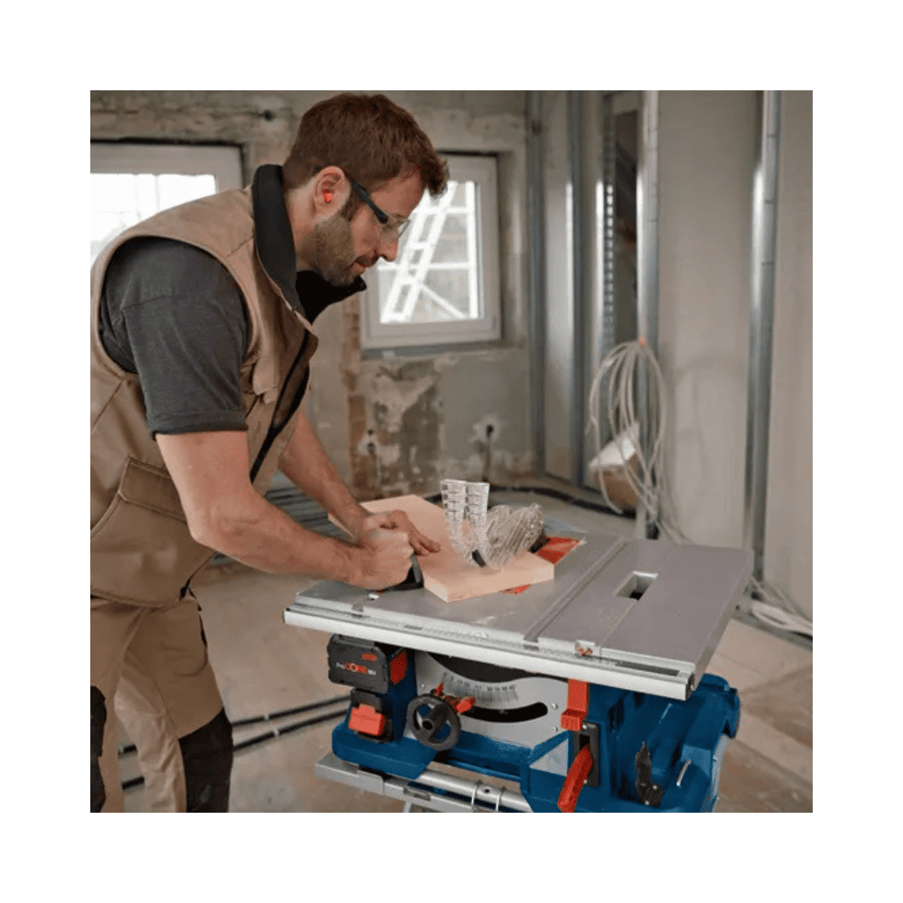 Scie circulaire sur table sans fil Bosch Professional GTS 18V-216 0601B44000 - 18V - Ø216 mm - machine nue