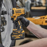 Boulonneuse à chocs sans fil DeWalt DCF891P2T-QW - 18V XR - 2 batteries 5,0 Ah + chargeur - coffret TSTAK