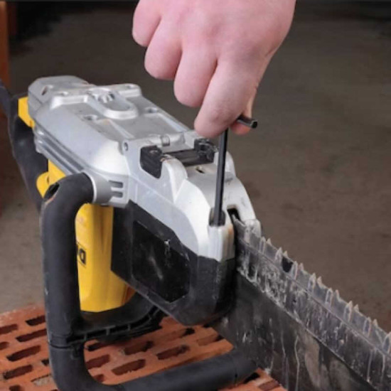 Scie Alligator filaire 1700 W DeWalt DWE398-QS - 430 mm