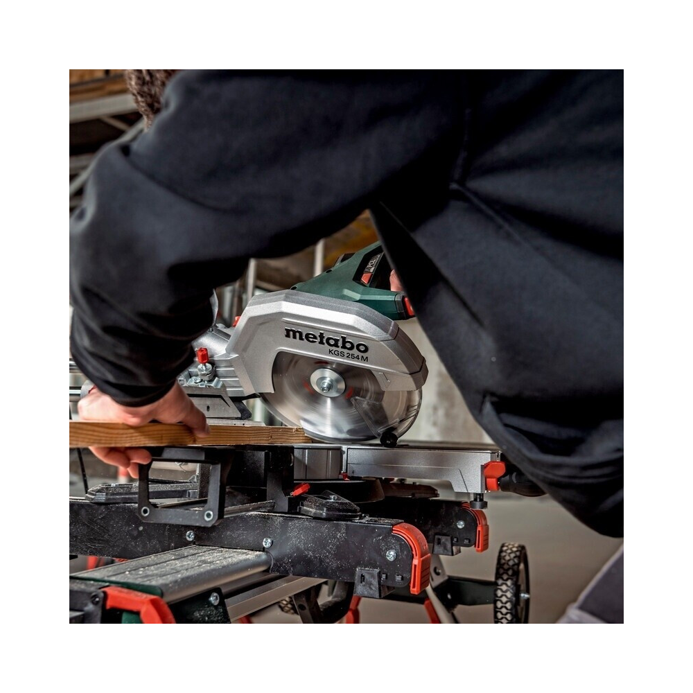 Scie à onglet radiale filaire Metabo 613254900 - 1450 W - Ø254 mm