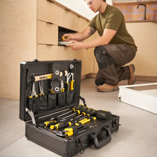 Valise de maintenance 119 pièces Stanley STMT72986-1