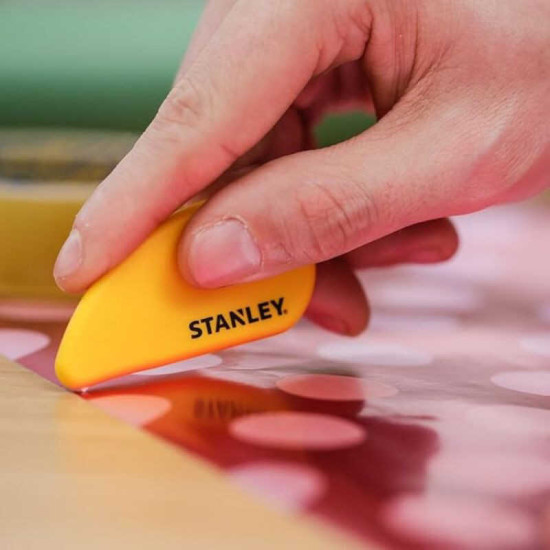 Cutter de poche céramique Stanley STHT0-10291 - lame micro-céramique - aimant intégré