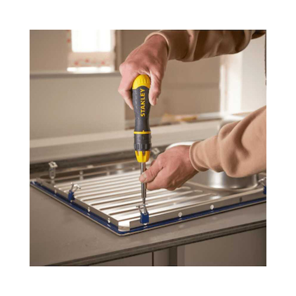Tournevis à cliquet multi-embouts Stanley 0-68-010