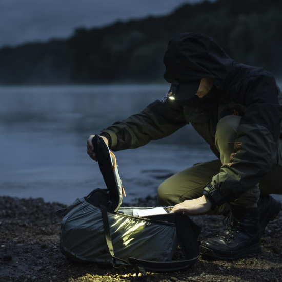 Lampe torche Armytek Prime C1 Pro F07901C - 1 000 lm - lumière froide - batterie 18350