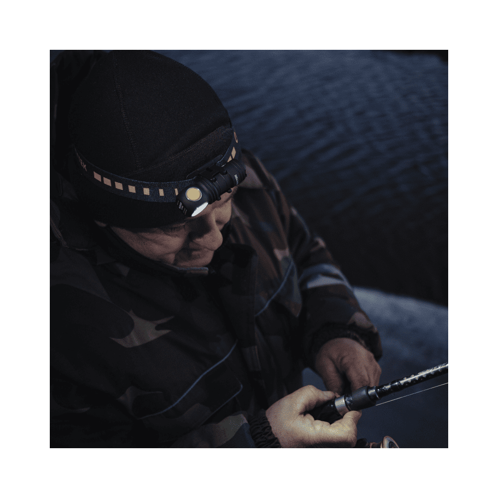 Lampe frontale Armytek Wizard C1 Pro Magnet USB F09001C - 1 000 lm - lumière froide - batterie 18350