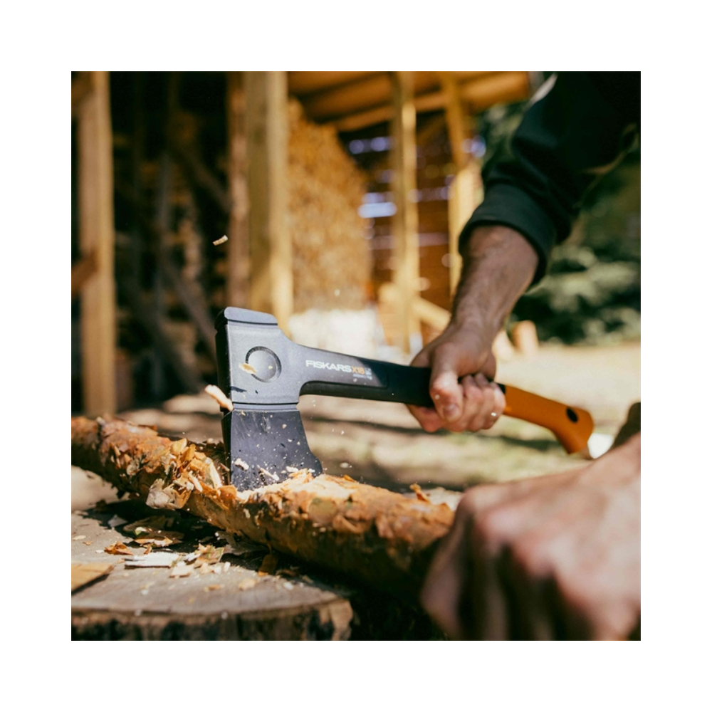 Hache à fendre Fiskars 1069103 - X-series X18 S - 44,5 cm - 1,05 kg