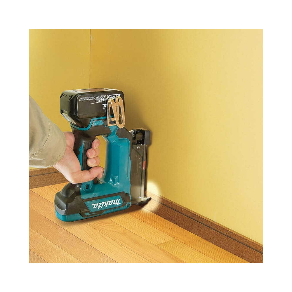 Cloueur à micro-pointes sans fil Makita DPT353ZJ