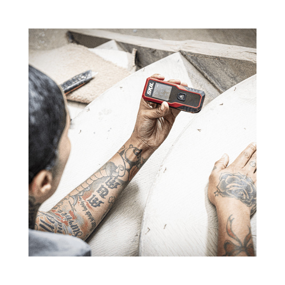 Télémètre laser Skil MT1E1929AA - portée 30 m - précision ± 3 mm - 2 piles AAA