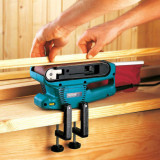 Ponceuse à bande Makita 9911