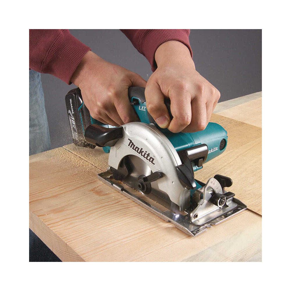 Scie circulaire Makita DSS501Z 18V LXT Ø136 mm nue