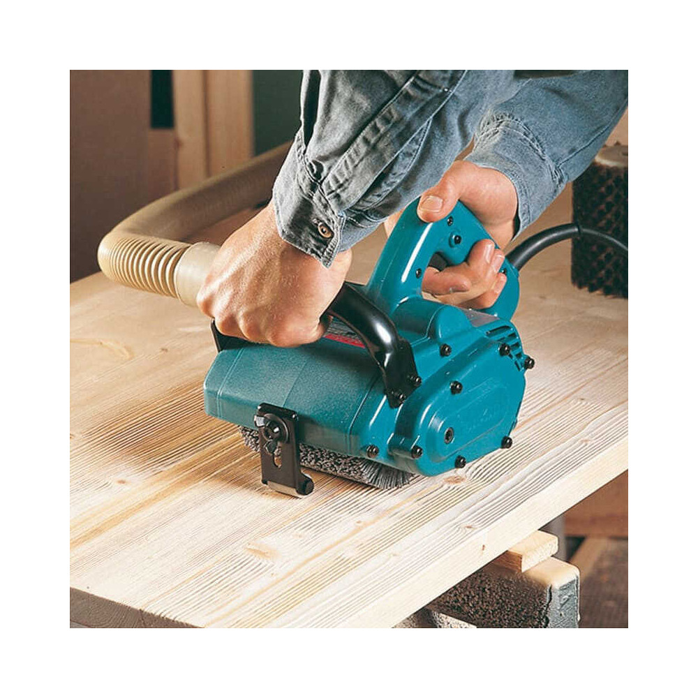 Décapeur à rouleau Makita 9741
