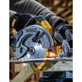 Scie circulaire DeWalt DCS570N 18V XR 184 mm machine nue