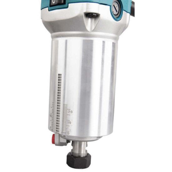Défonceuse Makita RT0702CX3J 710 W vitesse variable