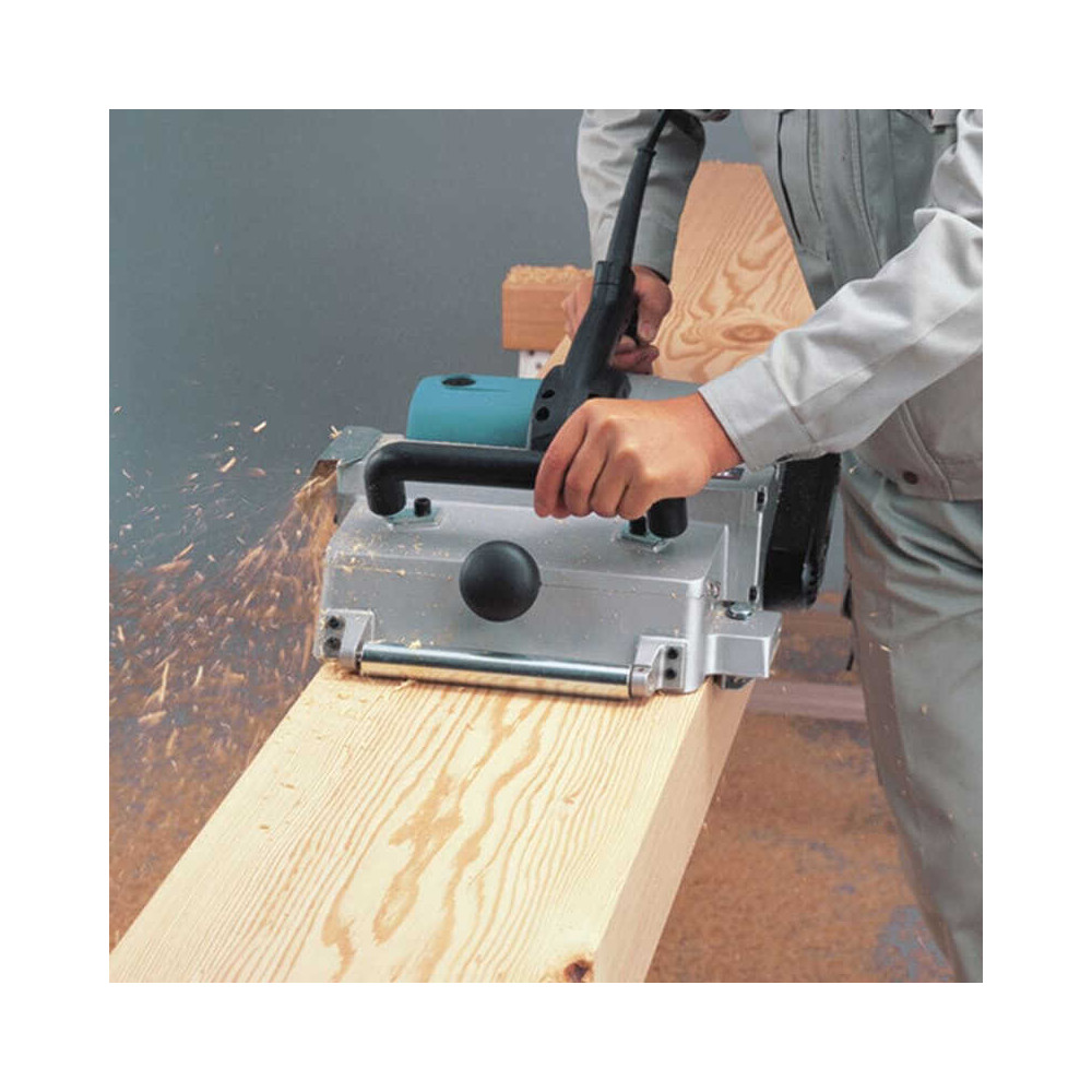 Rabot de charpente Makita KP312S 2200 W