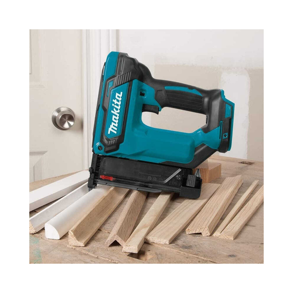 Cloueur à micro-pointes sans fil Makita DPT353RTJ