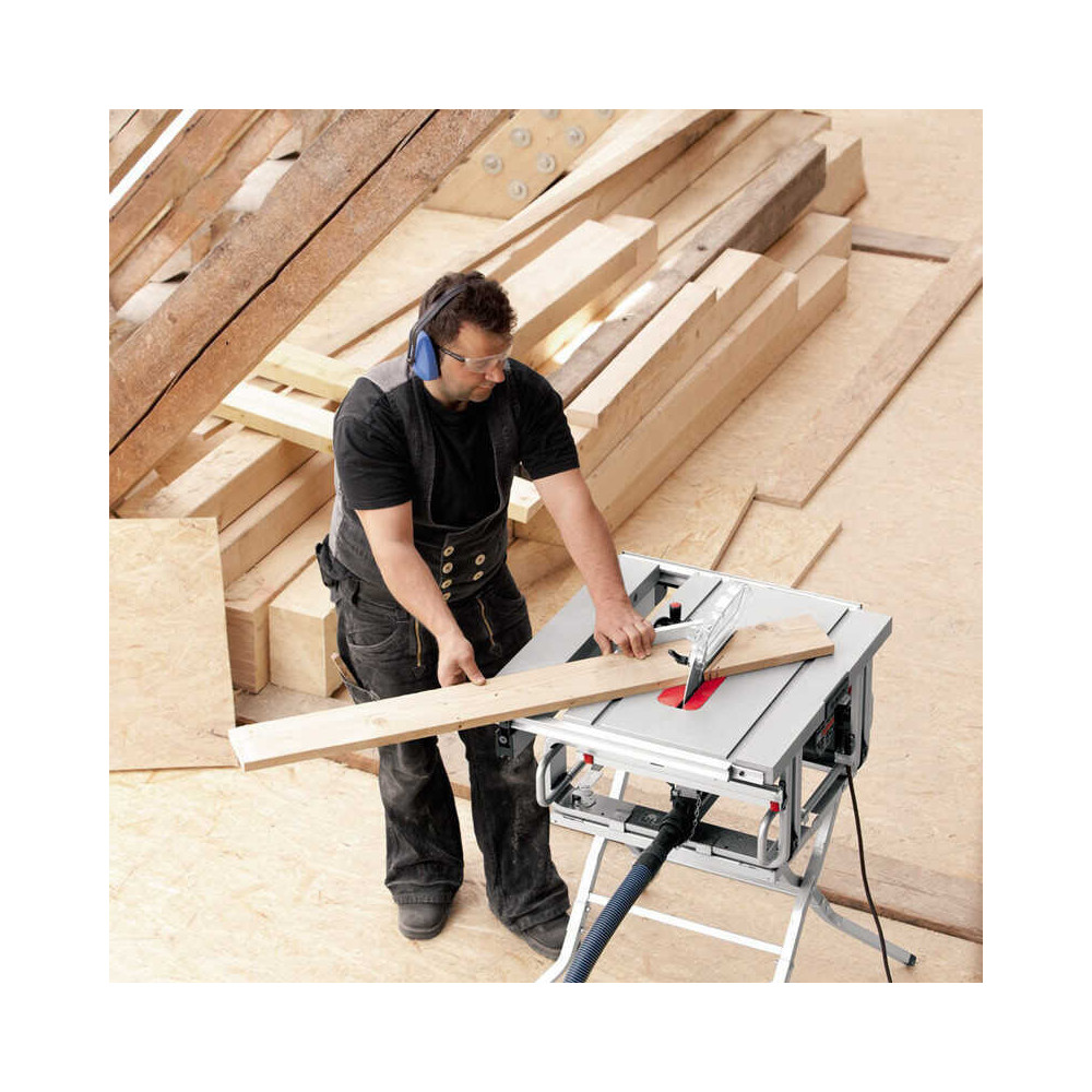 Scie circulaire sur table Bosch GTS 10 J