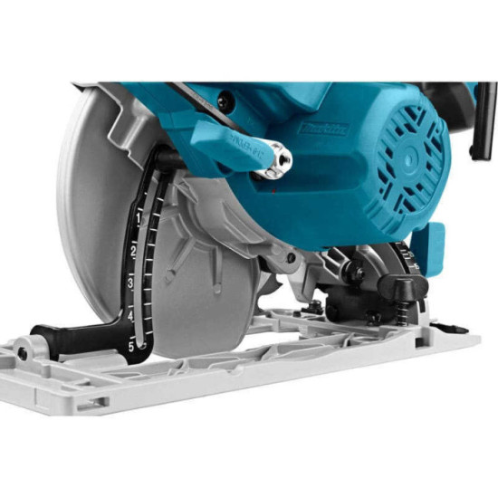 Scie circulaire Makita DHS680RGJ 18V 2 x 6,0 Ah