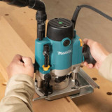 Défonceuse Makita RP1111CJ 1 100 W plongée 57 mm