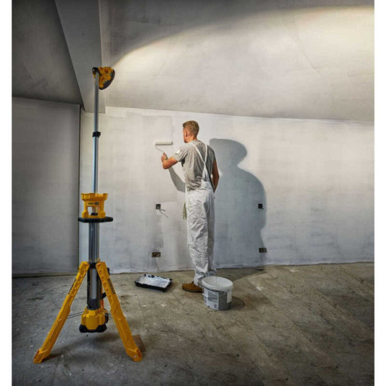 Projecteur trépied DeWalt DCL079-XJ 18V 3 000 lumens