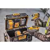 Chargeur DeWalt DWST83471