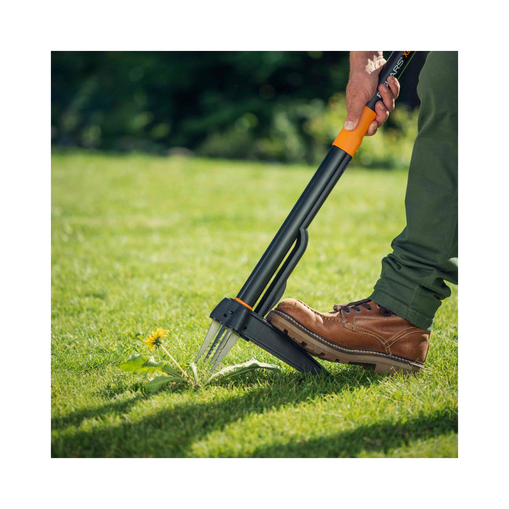 Désherbeur 4 dents Fiskars Xact 1020126