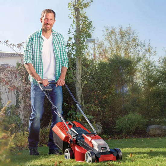 Tondeuse Einhell GE-CM 18/30 Li 18V 30 cm 3,0 Ah
