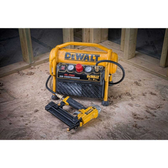 Compresseur DeWalt DPC6MRC-QS