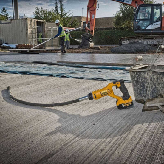 Vibrateur à béton 18V XR DeWalt DCE531N-XJ