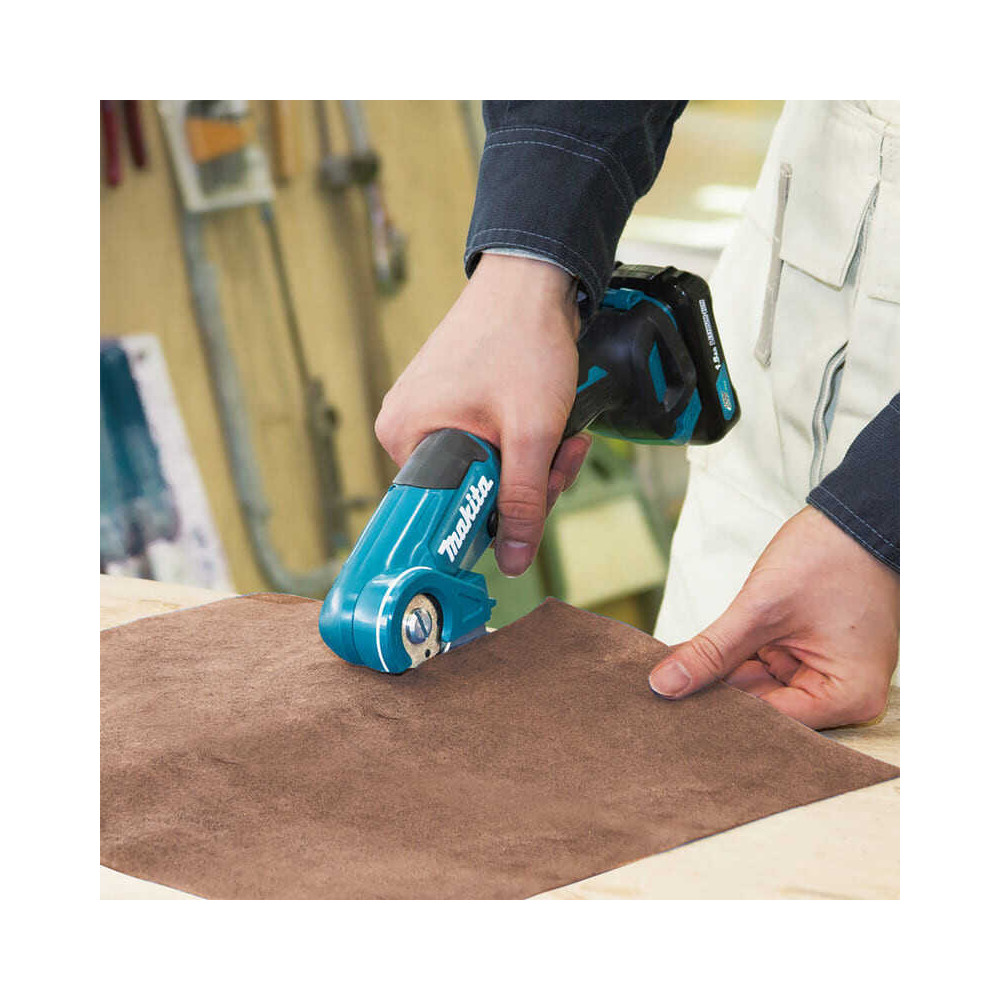 Découpeuse Makita CP100DWA 12V CXT 1 batterie 2,0 Ah